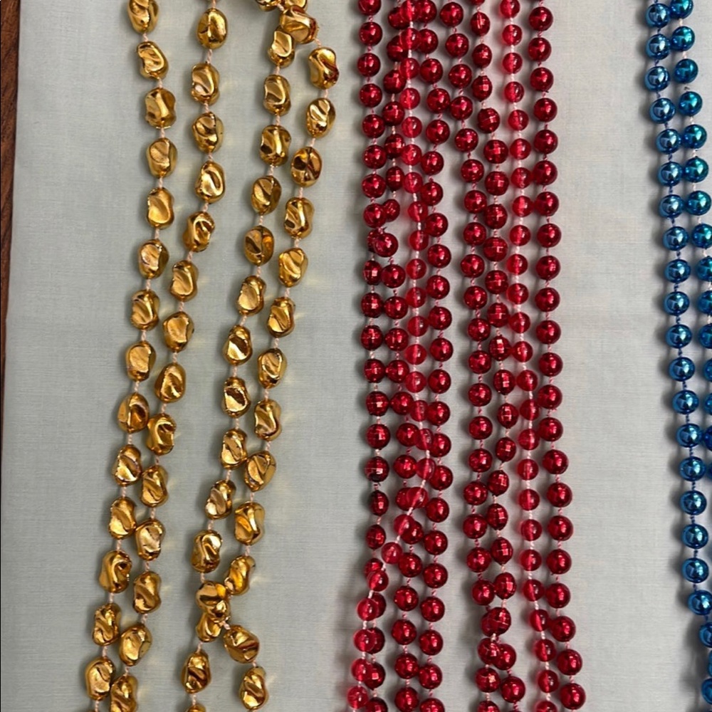 Mardi Gras Beads (40+ strands) - Picture 6 of 6